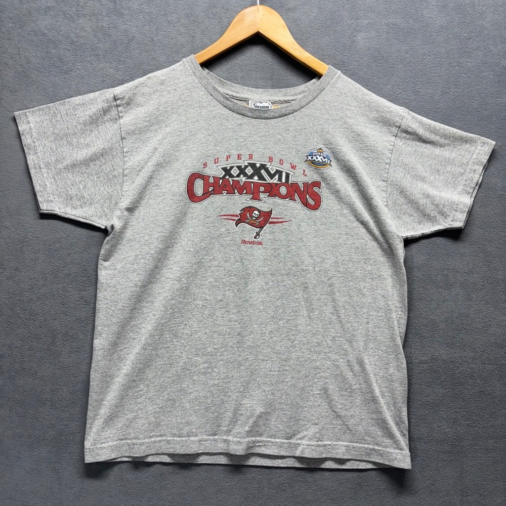VTG 2003 Tampa Bay Buccaneers Super Bowl XXXVII Champions Reebok USA T Shirt M